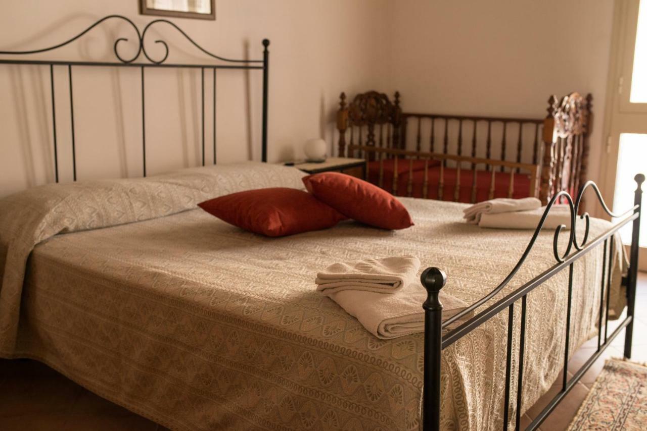 Baglio Scurati Home Holidays كوستوناتشي المظهر الخارجي الصورة
