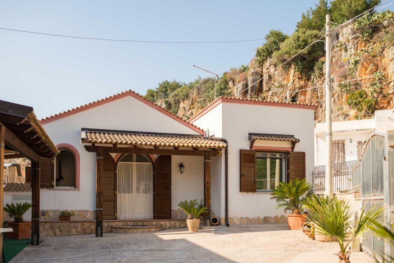 Baglio Scurati Home Holidays كوستوناتشي المظهر الخارجي الصورة