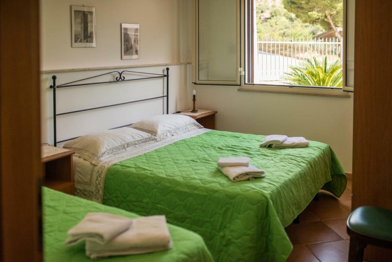 Baglio Scurati Home Holidays كوستوناتشي المظهر الخارجي الصورة