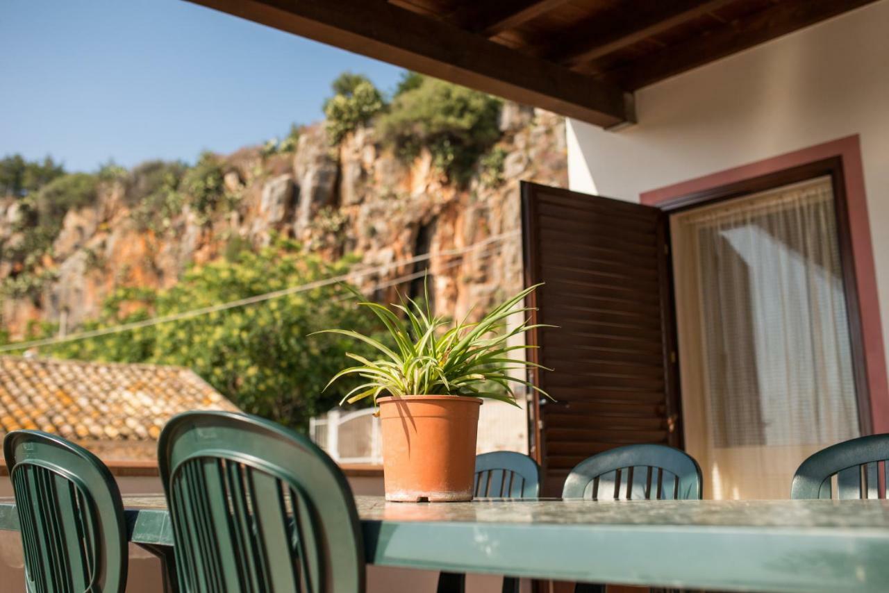 Baglio Scurati Home Holidays كوستوناتشي المظهر الخارجي الصورة
